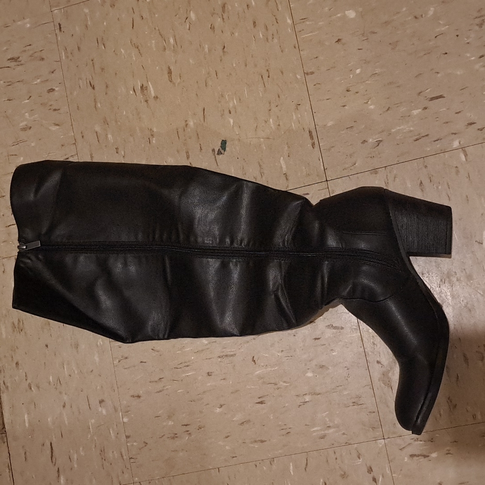 Over knee wide calf  boots